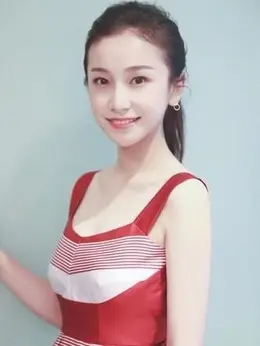 姜梓新图片写真